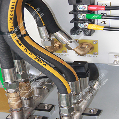 整流柜内部水管